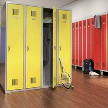 Szafy-ubraniowe-768x425